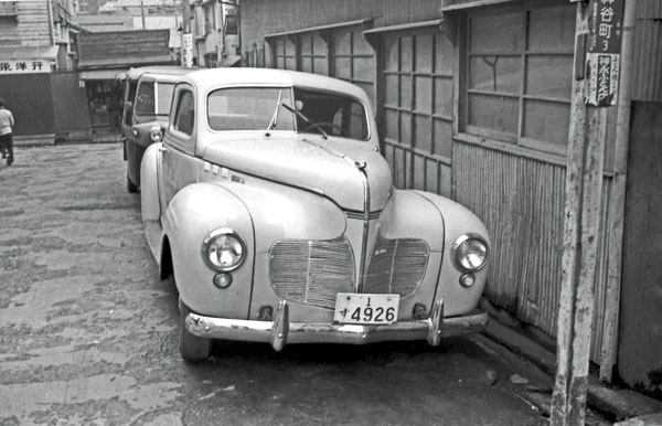 40-1 (057-35) 1940 DeSoto Custom 2dr Coupe(港区芝神谷町）.jpg